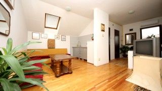 Hostel Dado