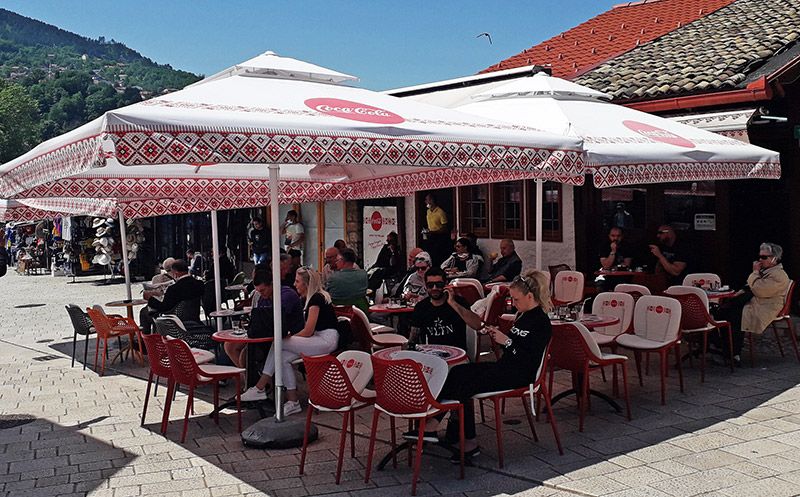 Bosanska kafana Tunel